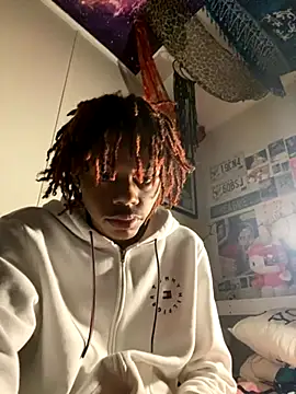 Snapshot of Zayinc chatting on October 2025 08:00:02 AM Zayinc online show from October 2025 08:00:02 AM