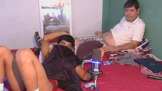 P4NT0J4 online show from April 2026 08:01:02 AM