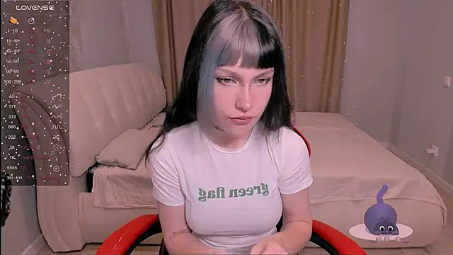 Sasha Garcia online show from October 2025 05:06:01 AM