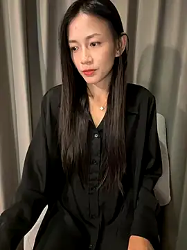 sunasianangel online show from November 2025 11:31:01 AM