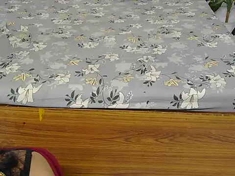 Lovelyy-couple online show from September 2025 06:52:02 AM