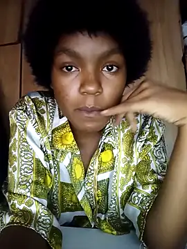 FlyawayPaperboy online show from February 2026 04:35:02 PM