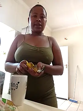 BubblyBeautiful online show from November 2025 10:47:02 AM