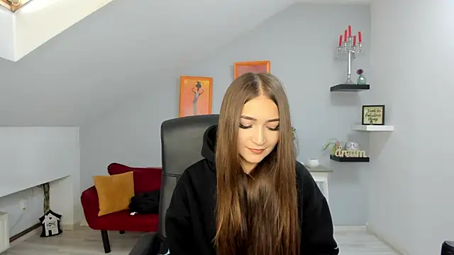 EllaClarke online show from October 2025 10:49:02 AM