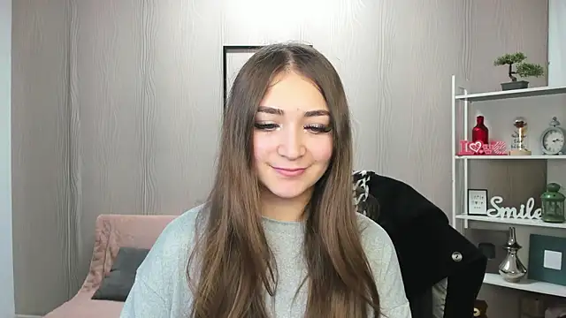 Snapshot of EllaClarke chatting on February 2026 12:12:01 PM EllaClarke online show from February 2026 12:12:01 PM