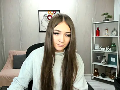 Snapshot of EllaClarke chatting on February 2026 12:23:01 PM EllaClarke online show from February 2026 12:23:01 PM