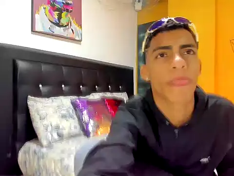 franco clark online show from October 2025 02:44:01 AM