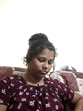 sweetqueen143 online show from December 2025 03:52:01 PM