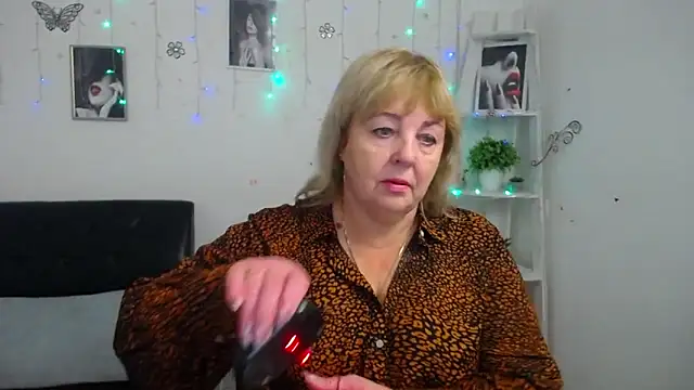 MilenaWedxy online show from October 2025 04:55:01 AM