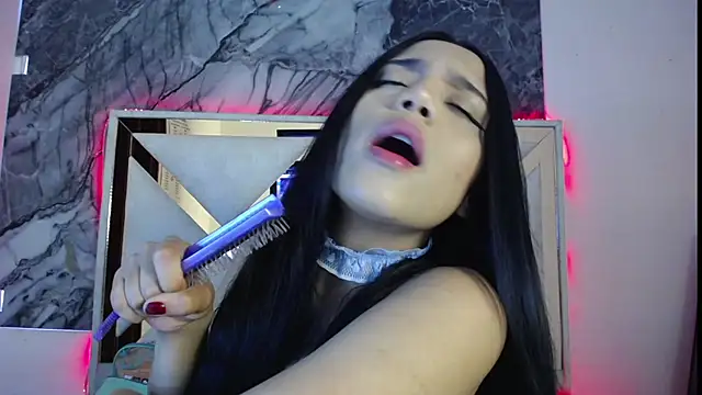 ladymooncs online show from July 2026 09:41:02 PM