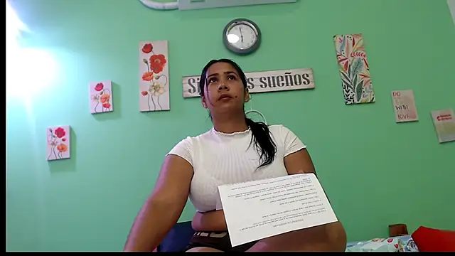 Snapshot of evannesanicol08 chatting on September 2025 02:11:01 PM evannesanicol08 online show from September 2025 02:11:01 PM