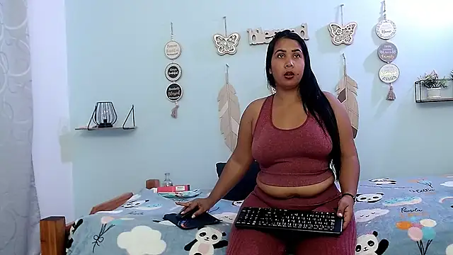Snapshot of evannesanicol08 chatting on October 2025 02:48:02 PM evannesanicol08 online show from October 2025 02:48:02 PM