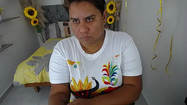 hotlesby valery online show from September 2025 12:21:02 PM