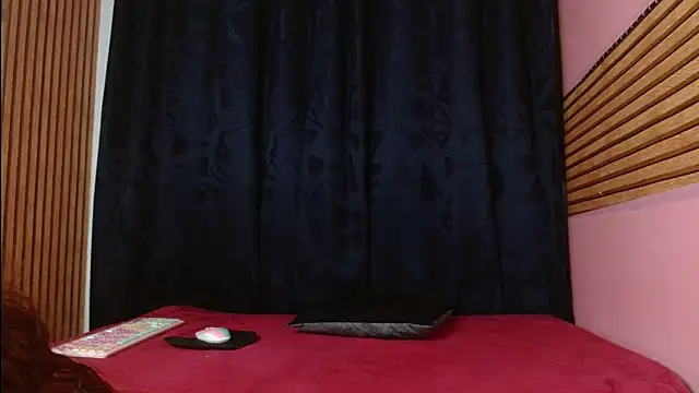 Melii idalgo online show from December 2025 03:11:01 AM