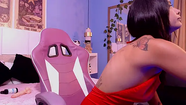 PenelopeBond online show from December 2025 09:36:01 AM