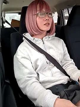 takusaki223 online show from February 2026 02:53:01 AM