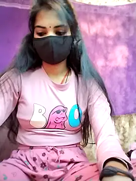 PRACHI-743 online show from February 2026 01:57:02 AM