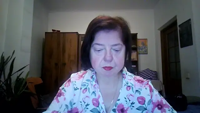 Violet Pulse online show from December 2025 11:19:01 AM