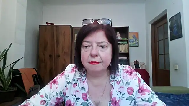 Violet Pulse online show from March 2026 02:21:02 PM