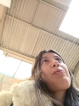 Snapshot of SALOME-28_ chatting on November 2025 04:39:01 PM SALOME-28 online show from November 2025 04:39:01 PM