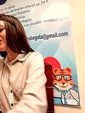 Snapshot of SALOME-28_ chatting on December 2025 02:34:01 PM SALOME-28 online show from December 2025 02:34:01 PM