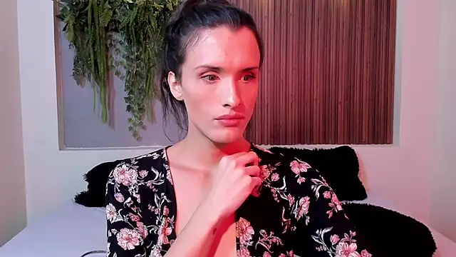 Snapshot of IsabelFernandez chatting on September 2025 06:39:02 AM IsabelFernandez online show from September 2025 06:39:02 AM