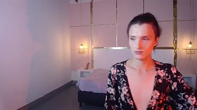 Snapshot of IsabelFernandez chatting on October 2025 04:00:01 AM IsabelFernandez online show from October 2025 04:00:01 AM