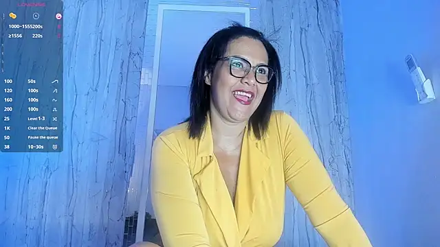 EmillyLim online show from October 2025 07:59:01 PM