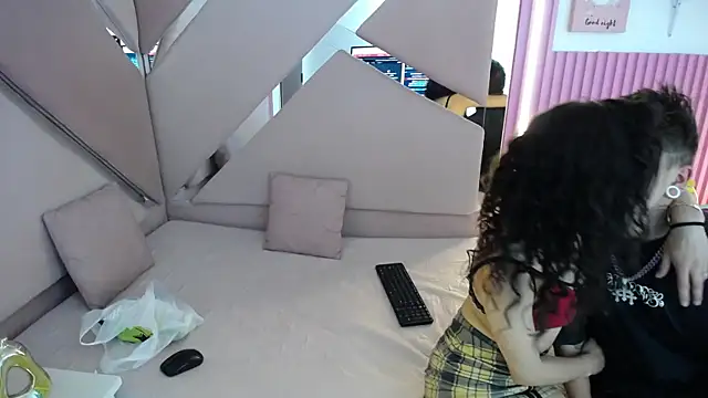 oblivionlove online show from July 2026 09:43:01 PM