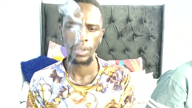 Snapshot of Dandelion_enigman chatting on November 2025 10:17:01 AM Dandelion enigman online show from November 2025 10:17:01 AM