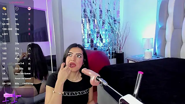 IsaDiiaz online show from October 2025 04:13:02 AM