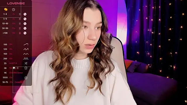 Snapshot of LinaBlossom_ chatting on January 2026 08:40:02 AM LinaBlossom online show from January 2026 08:40:02 AM