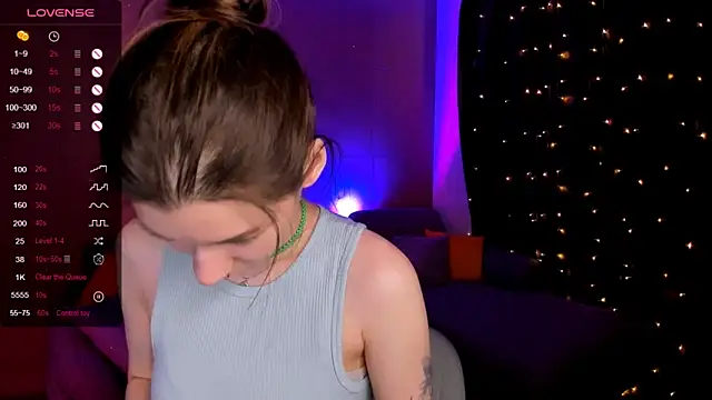 Snapshot of LinaBlossom_ chatting on February 2026 08:16:02 AM LinaBlossom online show from February 2026 08:16:02 AM