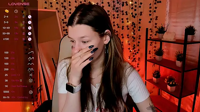 Snapshot of LinaBlossom_ chatting on May 2026 02:51:01 AM LinaBlossom online show from May 2026 02:51:01 AM