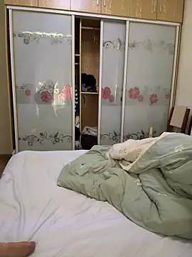 YY-27 online show from January 2026 04:26:01 AM