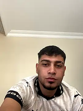 astoperaa online show from September 2025 01:45:01 PM