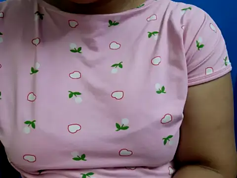 Snapshot of tamilqueenbaby chatting on October 2025 12:00:01 AM tamilqueenbaby online show from October 2025 12:00:01 AM