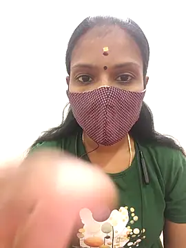 Snapshot of Tamil_Yalini12 chatting on September 2025 07:43:01 AM Tamil Yalini12 online show from September 2025 07:43:01 AM