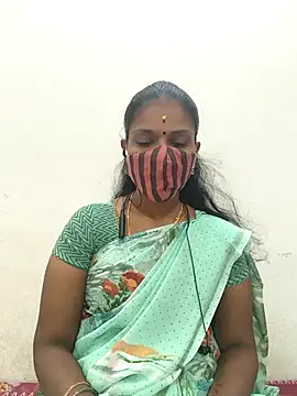 Snapshot of Tamil_Yalini12 chatting on September 2025 05:40:02 PM Tamil Yalini12 online show from September 2025 05:40:02 PM