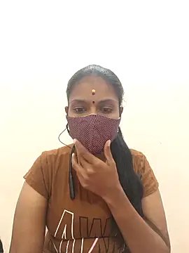 Snapshot of Tamil_Yalini12 chatting on October 2025 06:27:02 PM Tamil Yalini12 online show from October 2025 06:27:02 PM