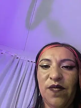 Alisson Stonee online show from July 2026 04:10:01 AM
