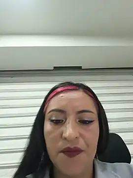 Alisson Stonee online show from July 2026 06:43:02 AM