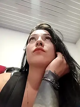  Luna-1 online show from September 2025 01:33:02 AM