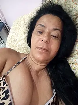 lucineia7 online show from February 2026 02:04:02 AM