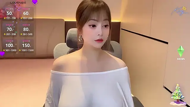 Snapshot of Koo-liy chatting on August 2026 09:19:01 AM Koo-liy online show from August 2026 09:19:01 AM