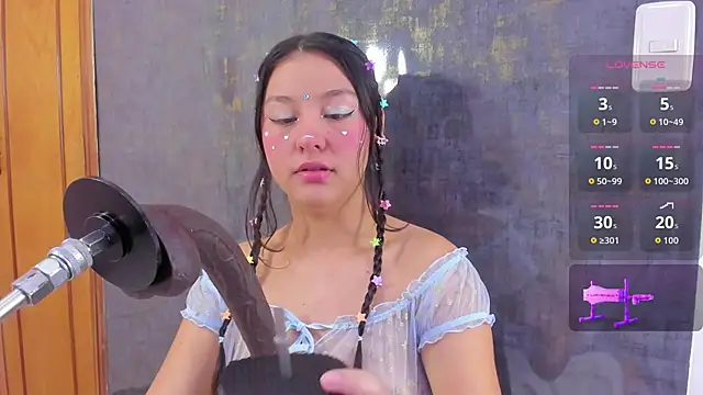 Snapshot of mia_celezte chatting on December 2025 11:48:01 AM mia celezte online show from December 2025 11:48:01 AM