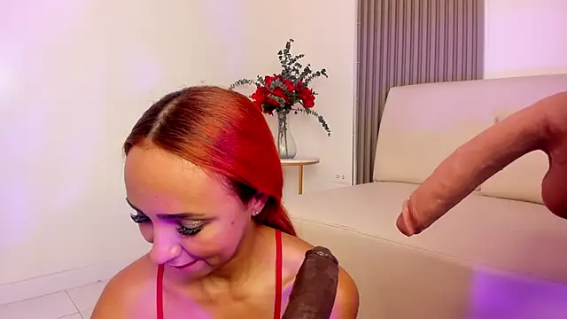 Kelseyfoxy  online show from November 2025 12:16:01 PM