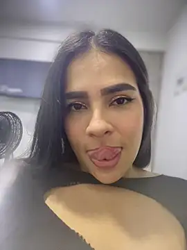 Valery lux16 online show from April 2026 09:38:01 PM