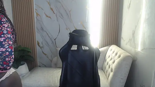 Soffia b online show from October 2025 03:10:02 AM