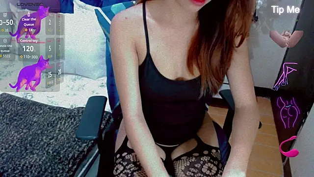 Prettypreggy online show from April 2026 10:33:02 PM